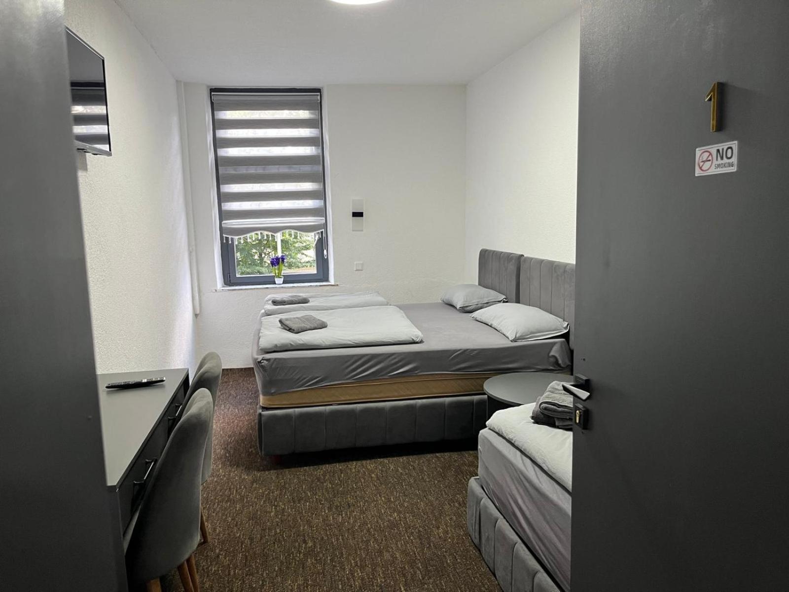 Duisburger Hostel Екстер'єр фото